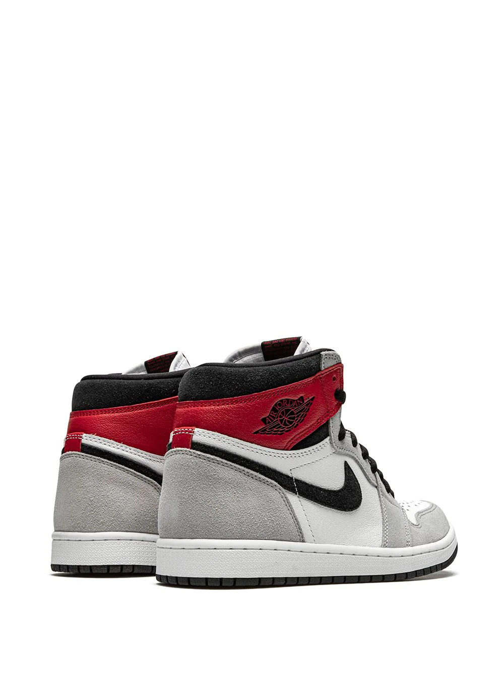 Air Jordan 1 Retro High OG "Light Smoke Grey" - Image 3